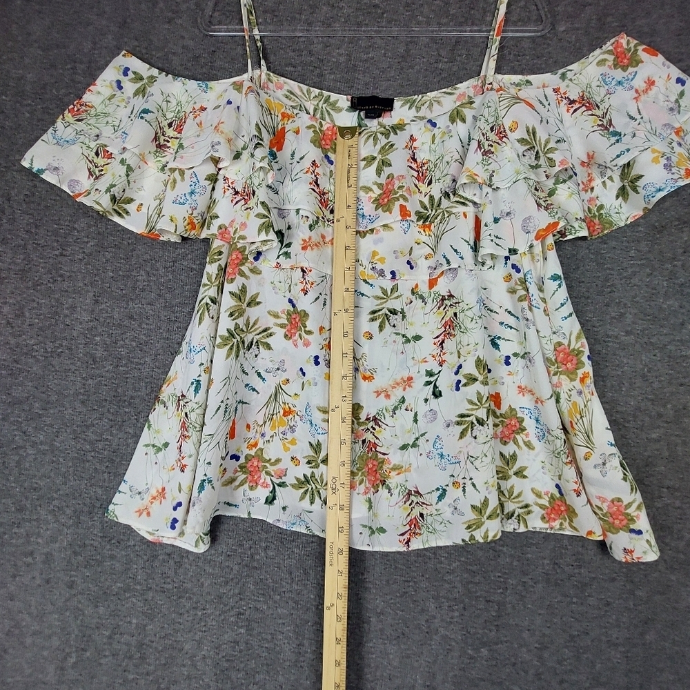 I JEANS BY BUFFALO WOMENS WHITE FLORAL FLUTTER SLEEVE COLD SHOULDER BLOUSE SZ XL - Picture 2 of 6